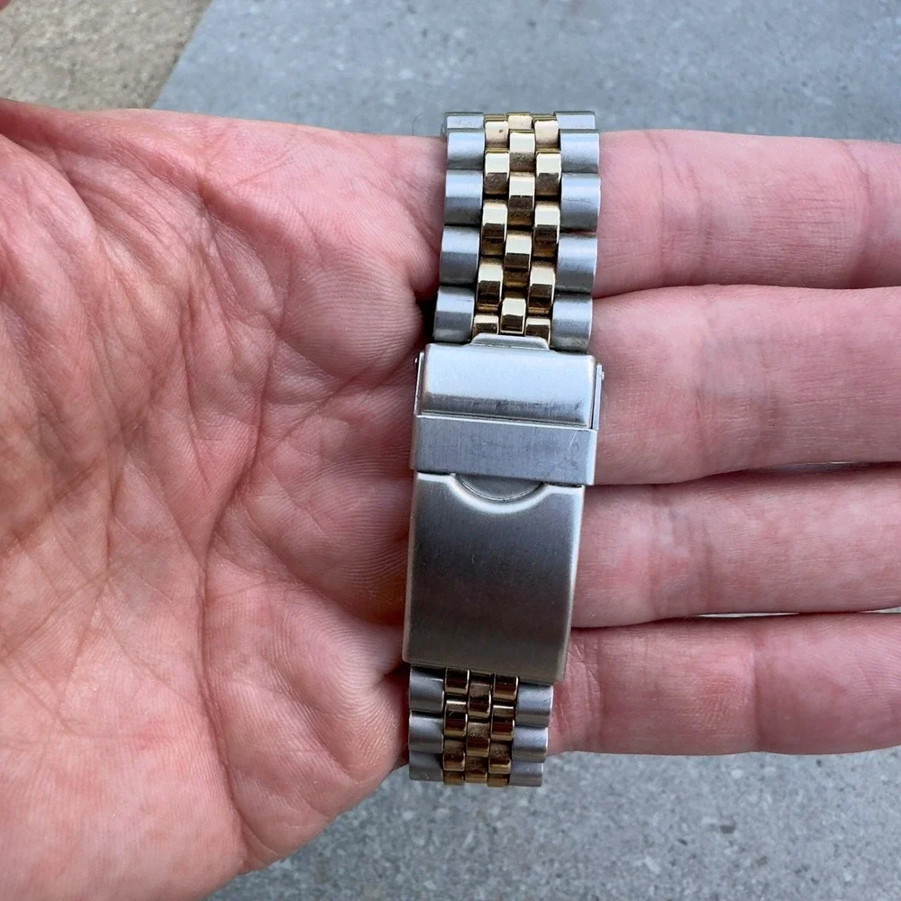 Swiss Military Watch 70028 All Stainless Steel Swiss Made Water Resistant 5 ATU